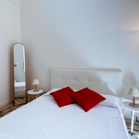 Apartment In The Heart Of Sanremo Bagian luar foto