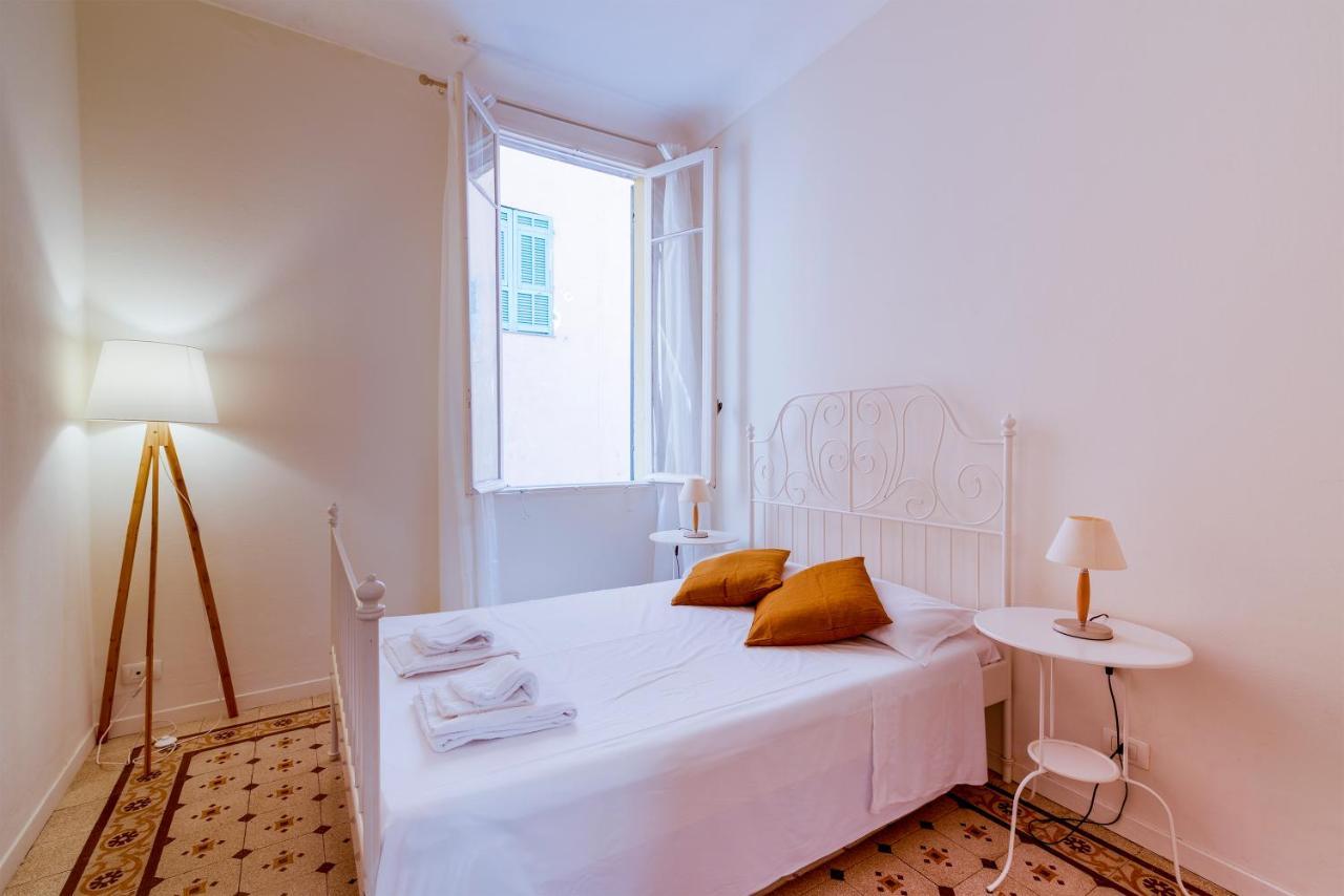 Apartment In The Heart Of Sanremo Bagian luar foto