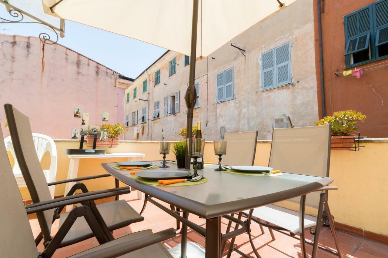 Apartment In The Heart Of Sanremo Bagian luar foto