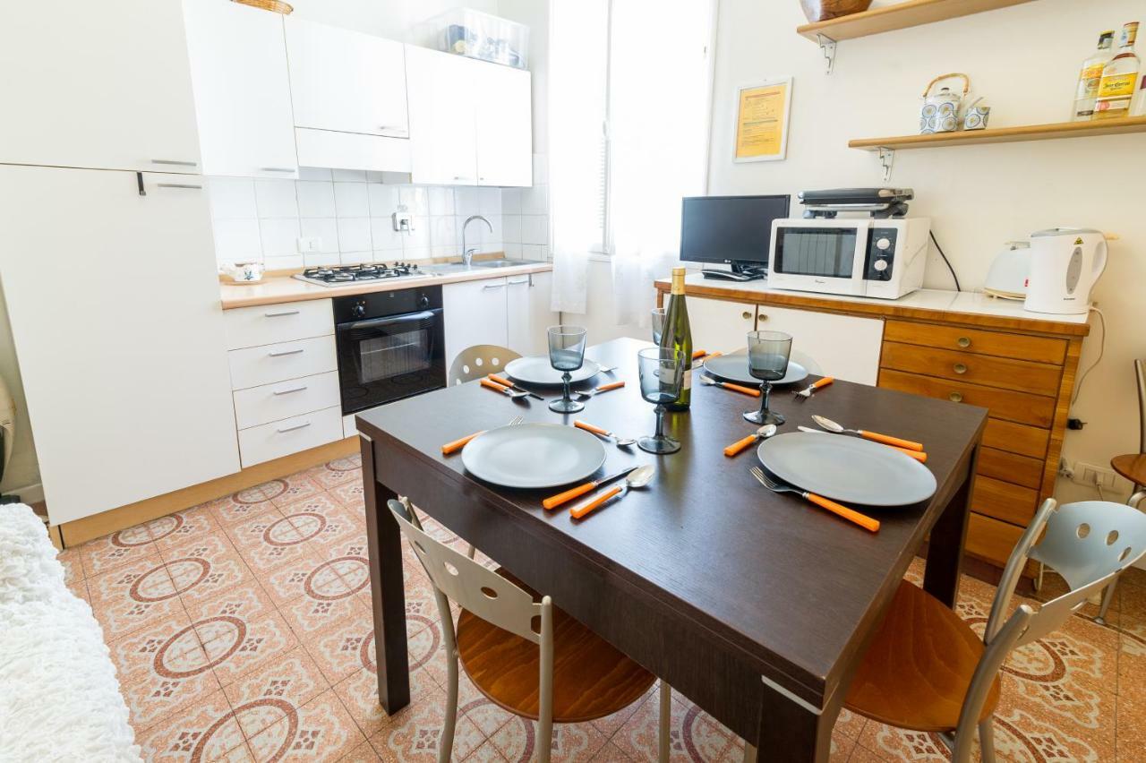 Apartment In The Heart Of Sanremo Bagian luar foto